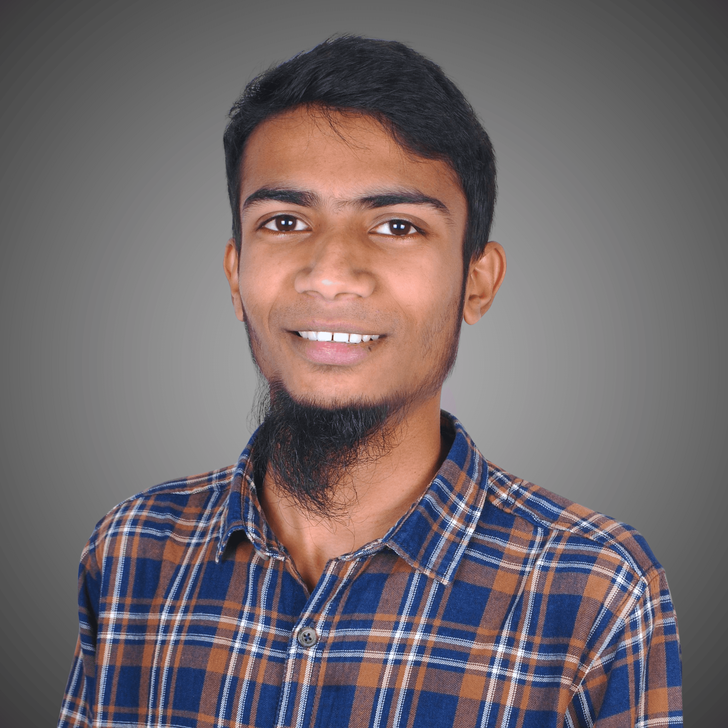 Abdul Momin the Frontend Engineer's headshot.